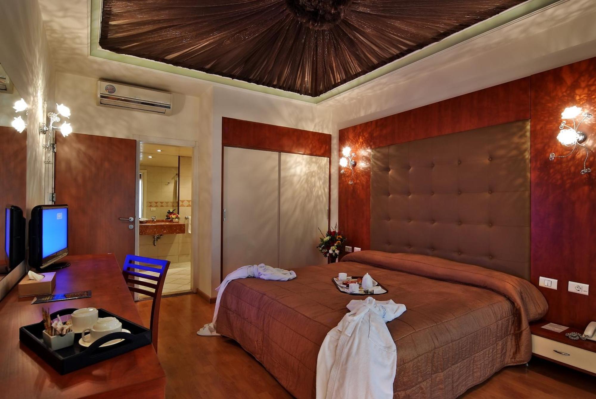 Princessa Hotel Jounieh Ngoại thất bức ảnh