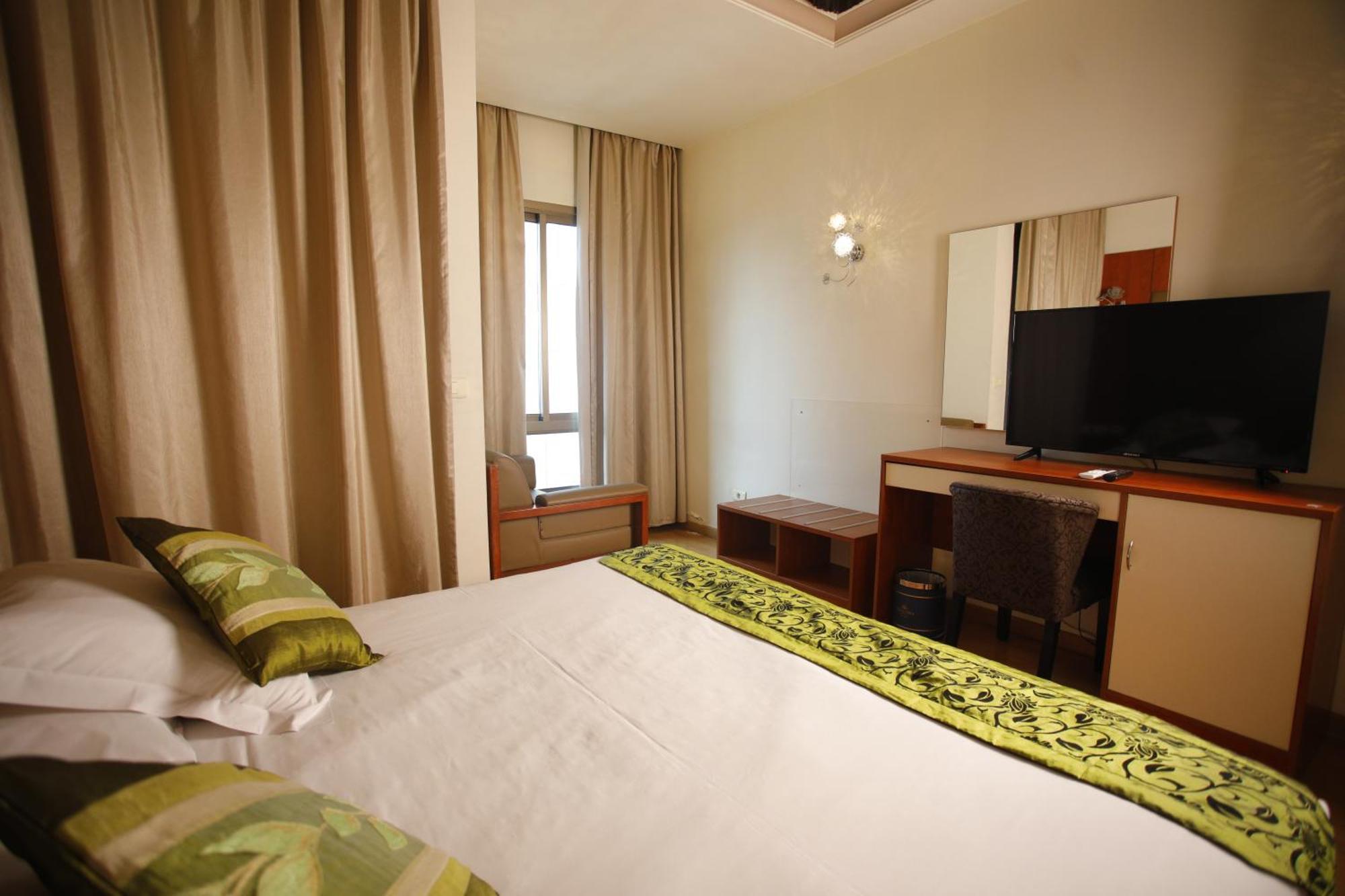 Princessa Hotel Jounieh Ngoại thất bức ảnh